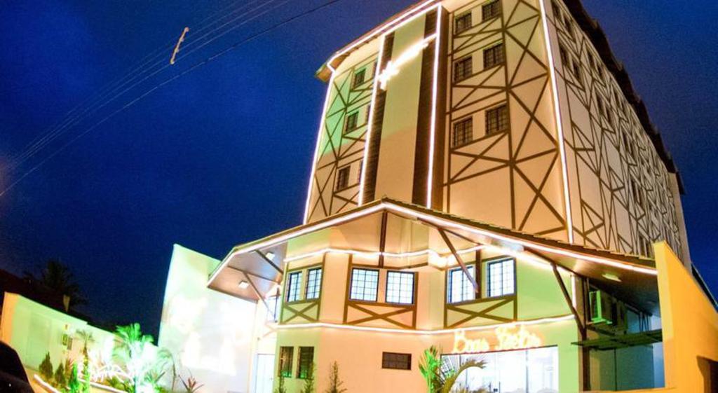 Hotel Oma Zita Forquilhinha Exterior photo